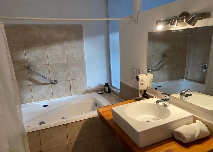 Hostería Puerto Manzano by Visionnaire Villa La Angostura